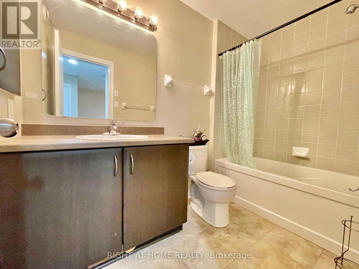 359 KINGBROOK DRIVE - Photo 13