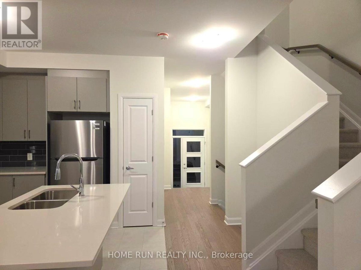 948 EILEEN VOLLICK CRESCENT - Photo 3