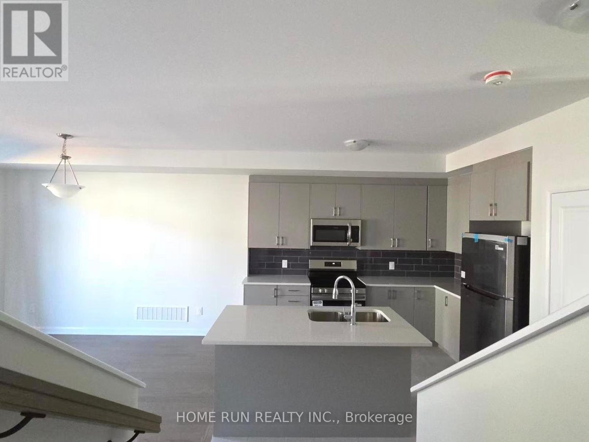 948 EILEEN VOLLICK CRESCENT - Photo 4