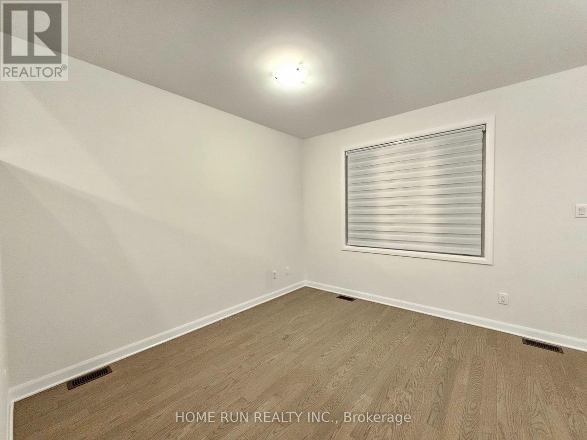 948 EILEEN VOLLICK CRESCENT - Photo 10