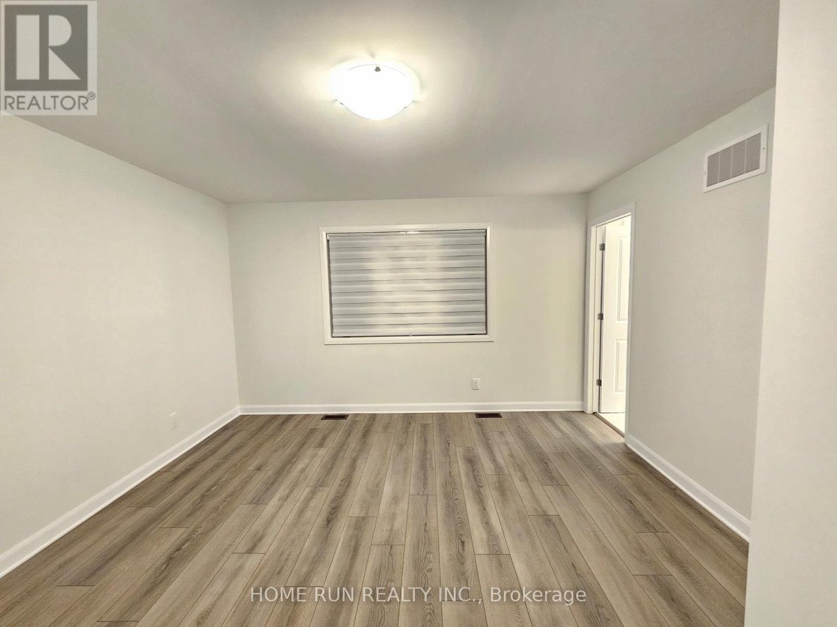 948 EILEEN VOLLICK CRESCENT - Photo 11