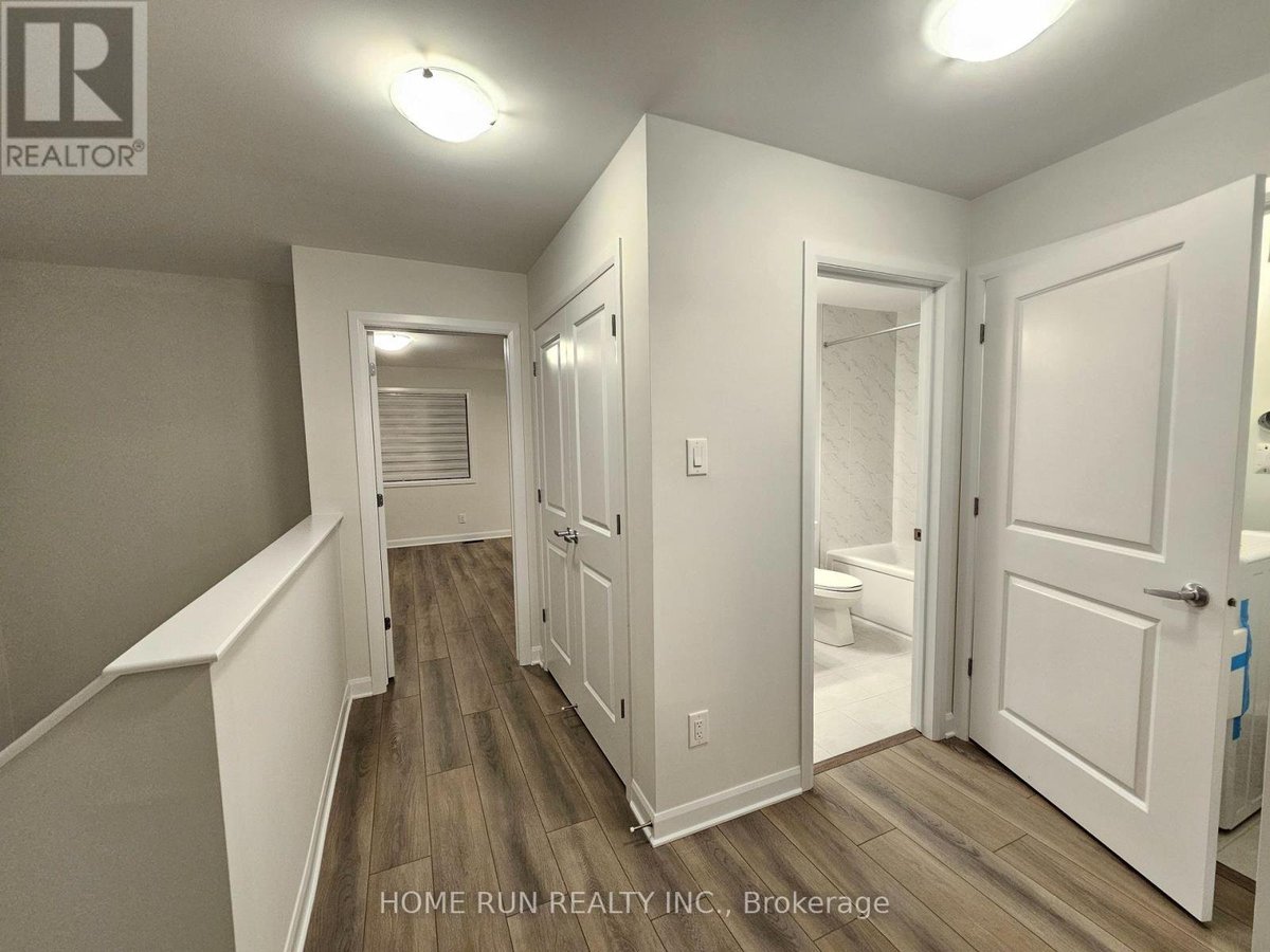 948 EILEEN VOLLICK CRESCENT - Photo 14