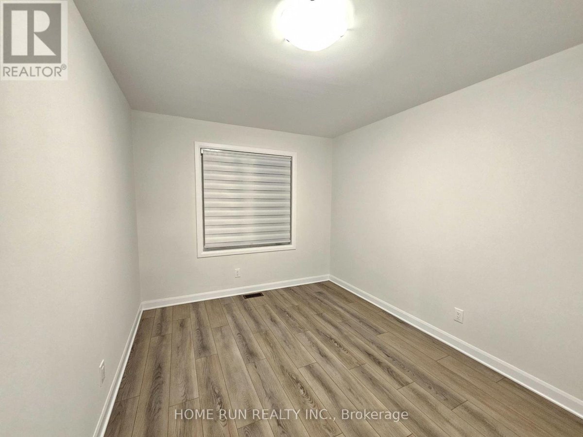 948 EILEEN VOLLICK CRESCENT - Photo 15