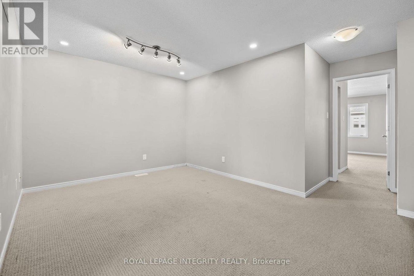14 HACKNEY PRIVATE - Photo 9