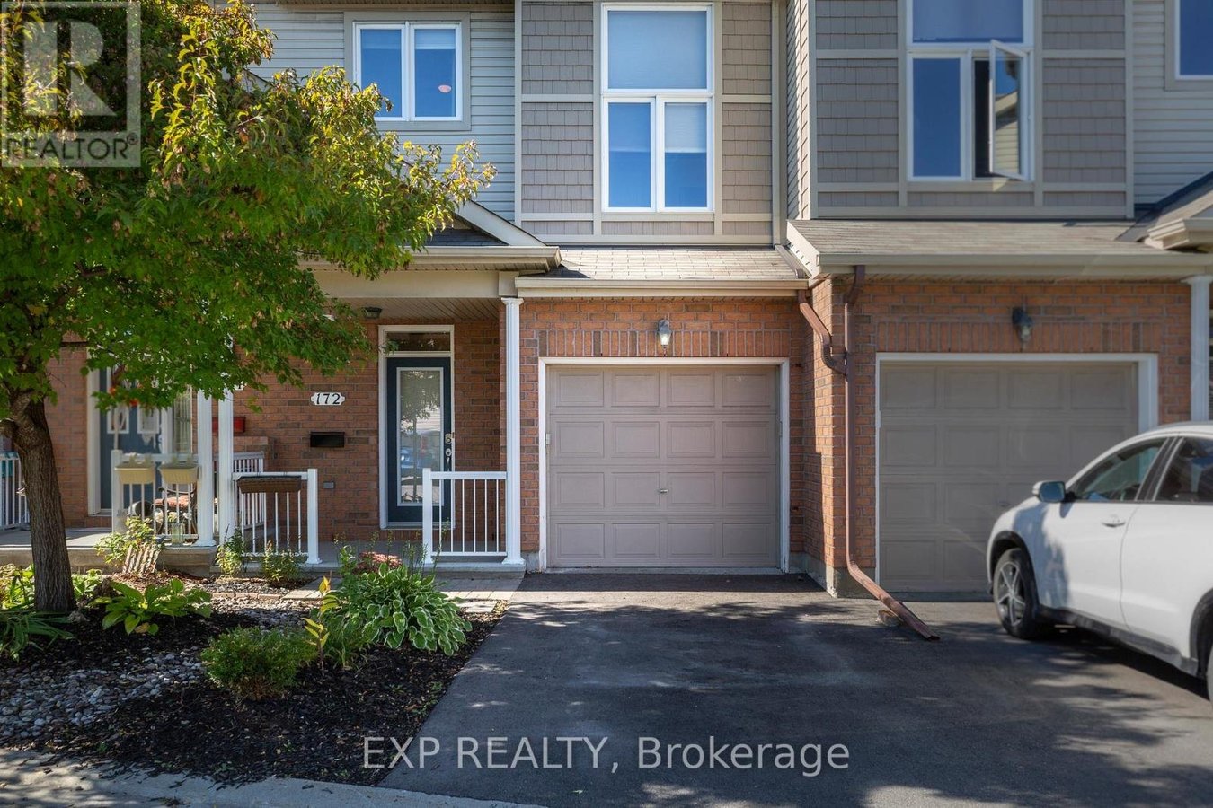 172 PARKROSE PRIVATE - Photo 2