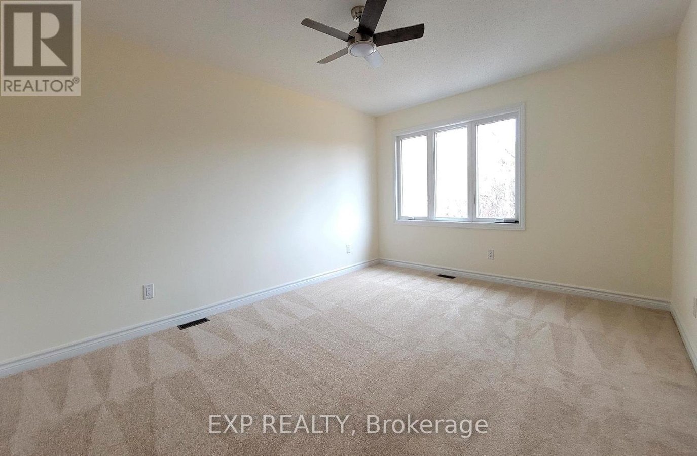 172 PARKROSE PRIVATE - Photo 10