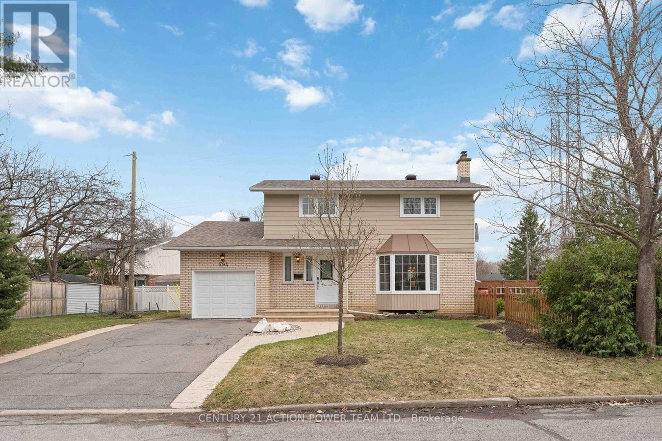 594 NOBLE CRESCENT - Photo 2