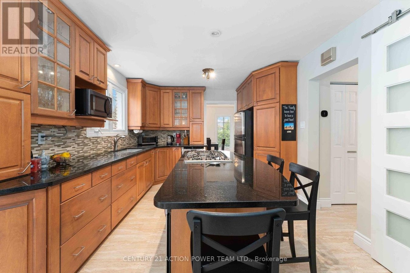 594 NOBLE CRESCENT - Photo 10