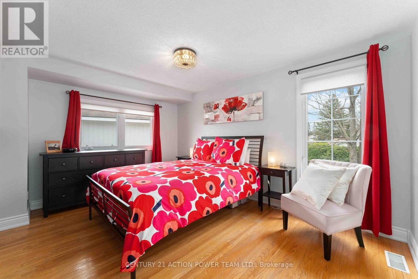 594 NOBLE CRESCENT - Photo 15
