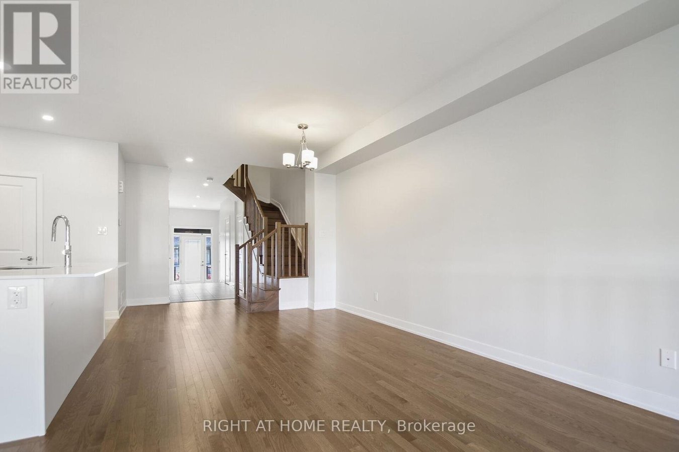 534 CORRETTO PLACE - Photo 7