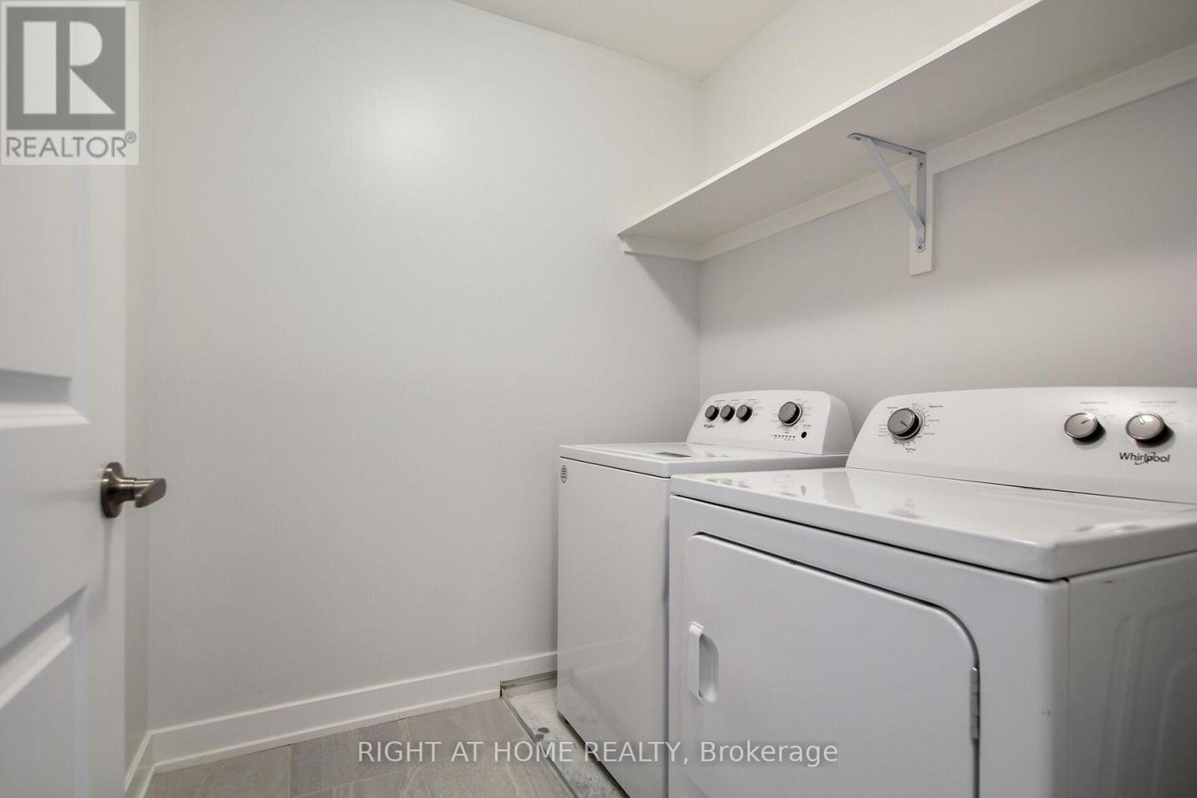 534 CORRETTO PLACE - Photo 24