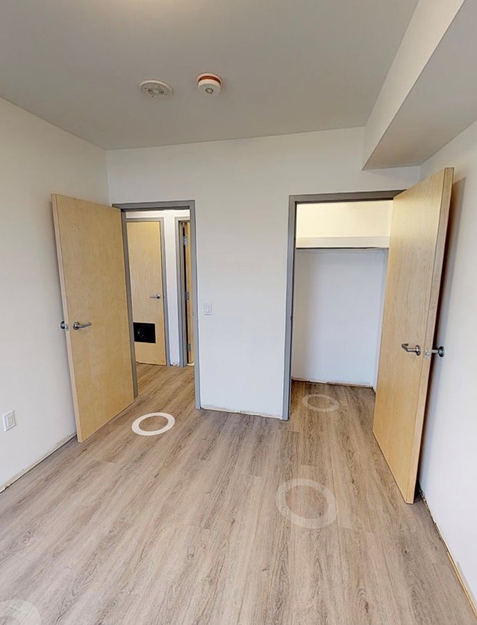 854 Bank Street - Photo 5