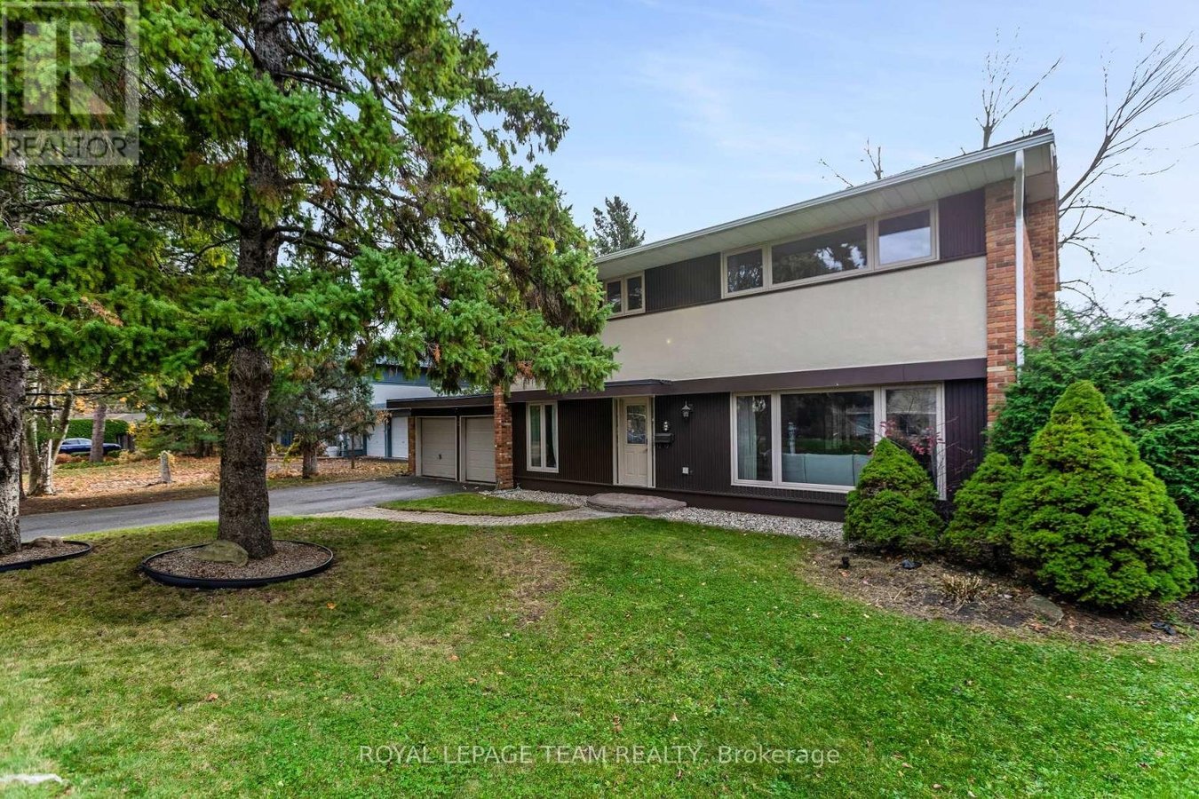 12 PELLAN CRESCENT - Photo 3