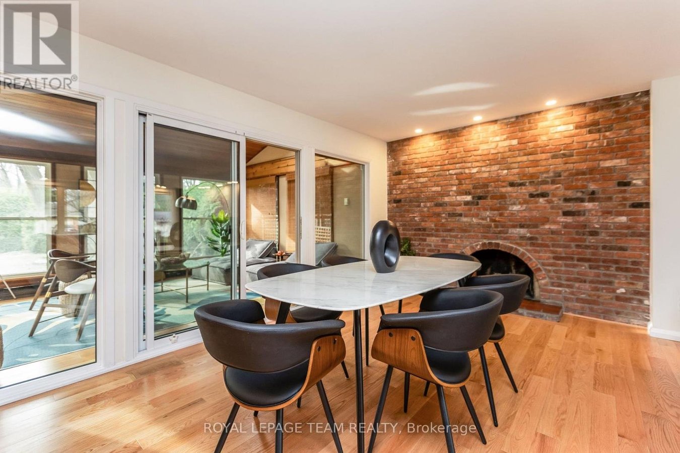 12 PELLAN CRESCENT - Photo 6