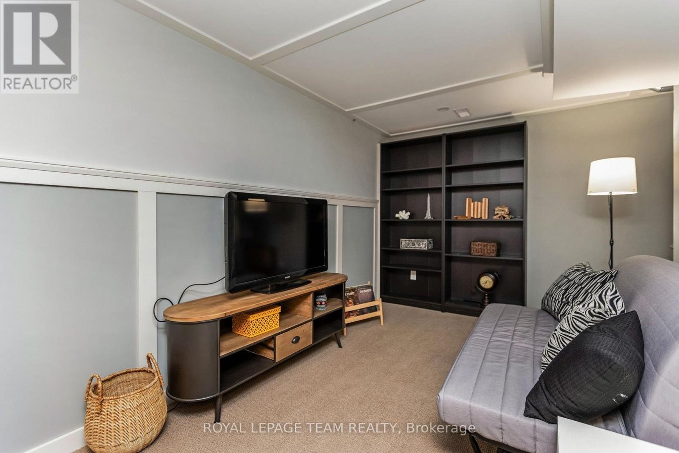 12 PELLAN CRESCENT - Photo 23