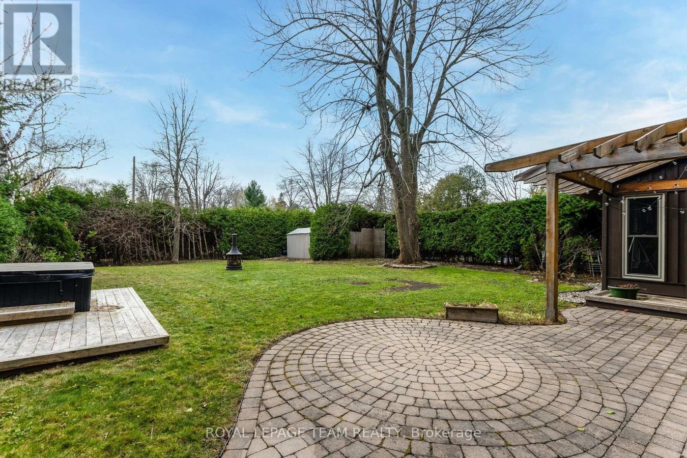 12 PELLAN CRESCENT - Photo 25