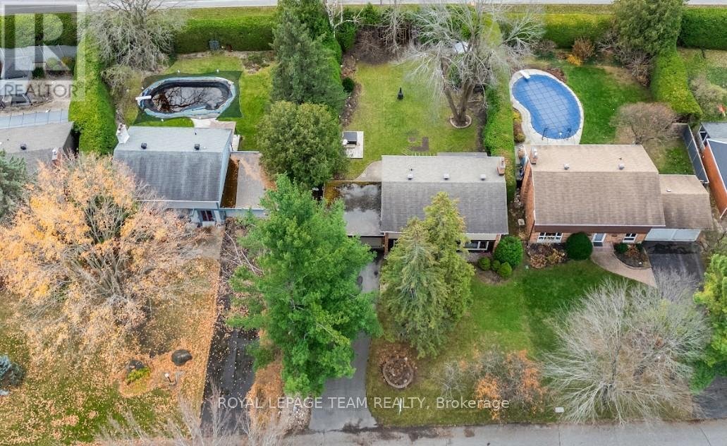 12 PELLAN CRESCENT - Photo 26
