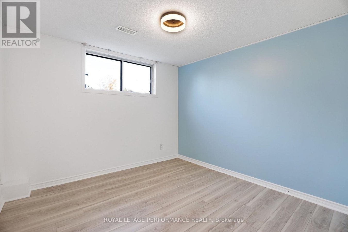 142 MEADOWLANDS DRIVE W - Photo 25