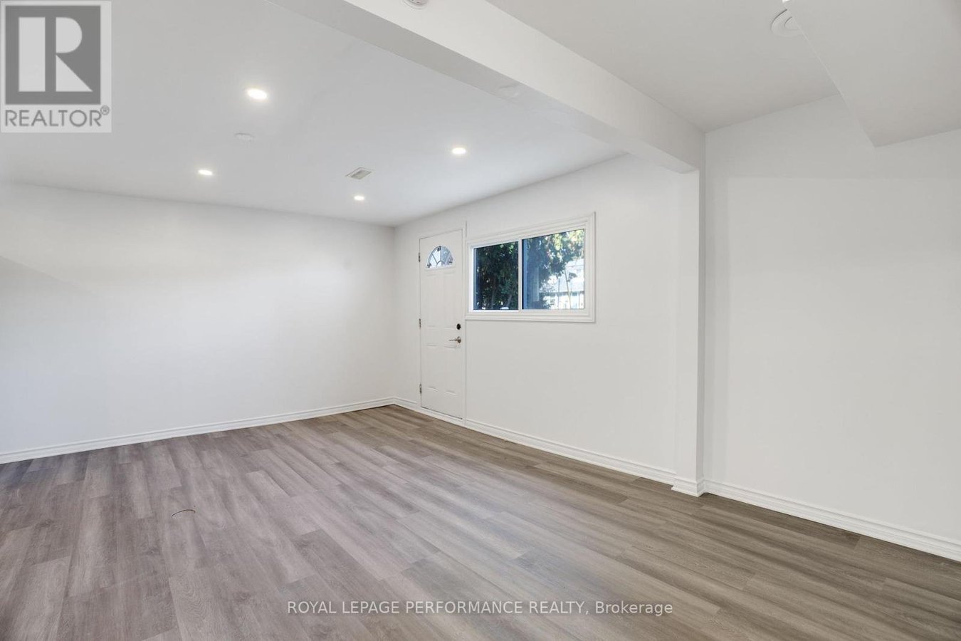142 MEADOWLANDS DRIVE W - Photo 26