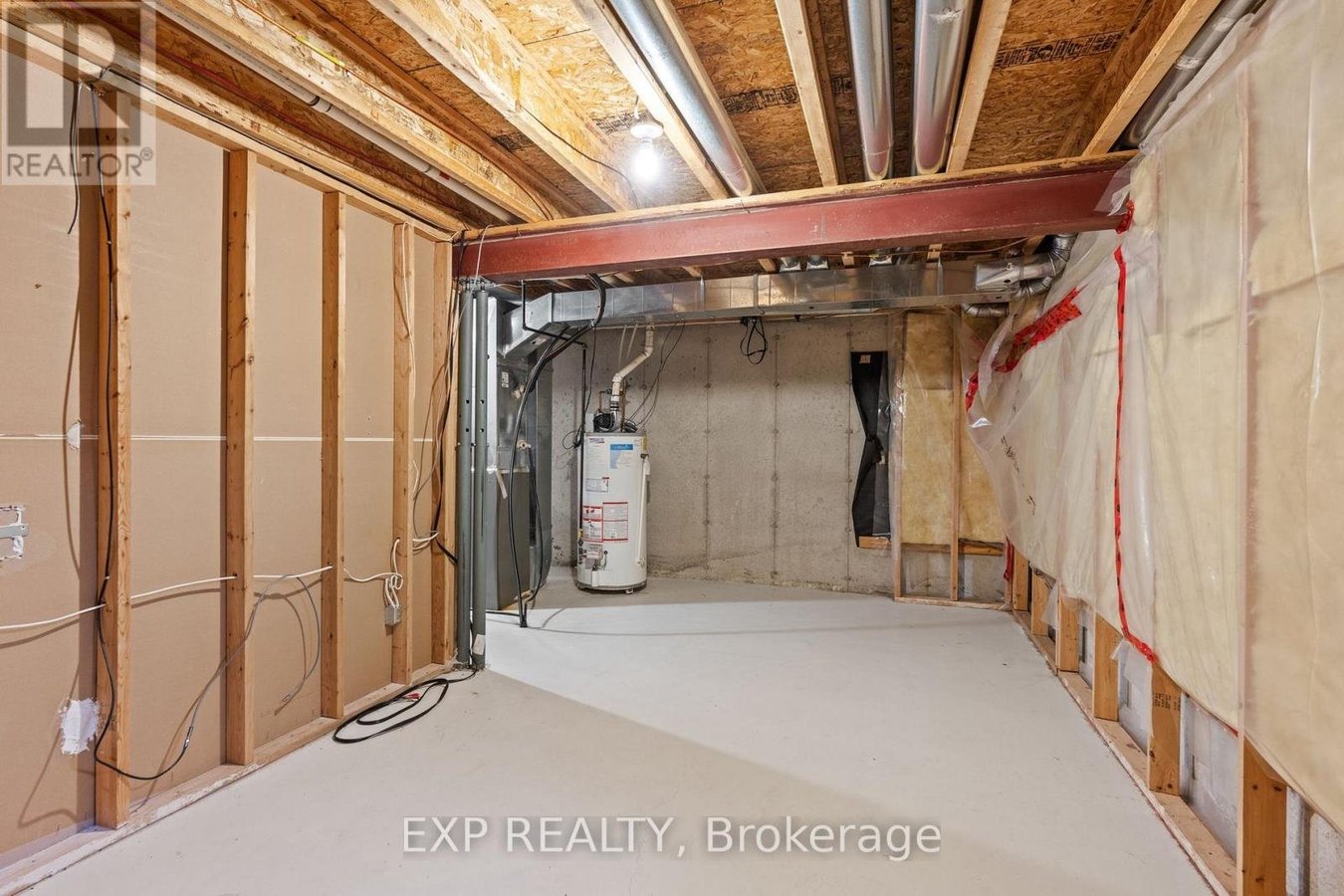 552 ASHBOURNE CRESCENT - Photo 38
