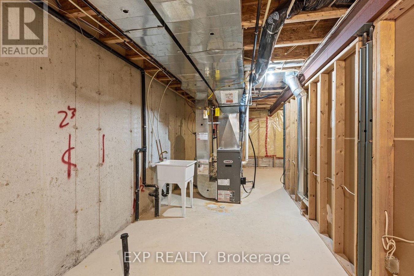 552 ASHBOURNE CRESCENT - Photo 39
