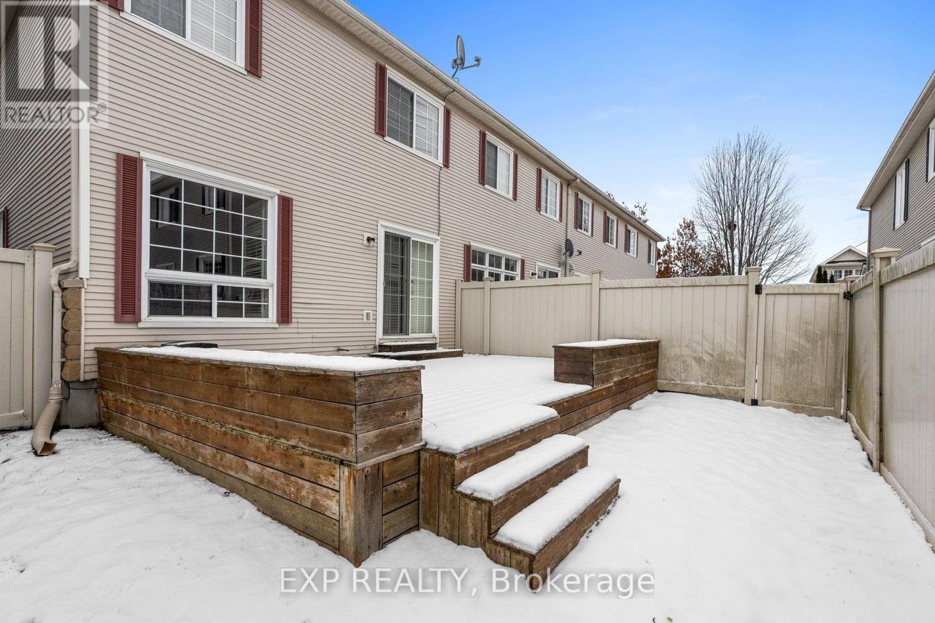 552 ASHBOURNE CRESCENT - Photo 41