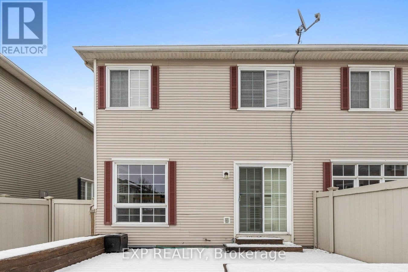 552 ASHBOURNE CRESCENT - Photo 44