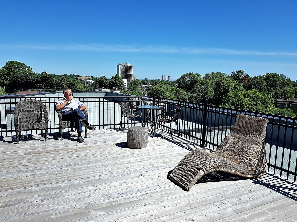 999 Merivale Road - Photo 3