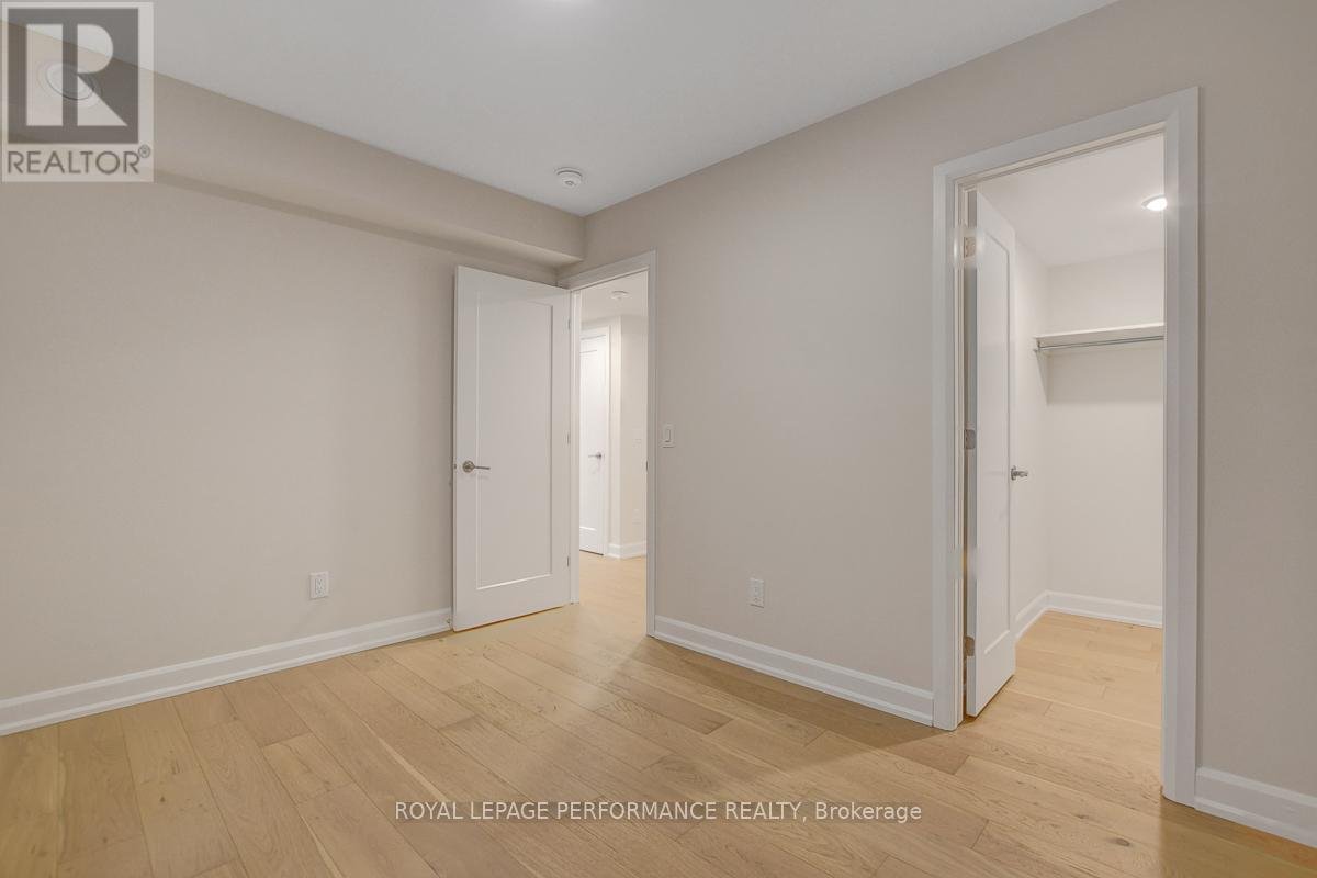 C - 417 TWEEDSMUIR AVENUE - Photo 9