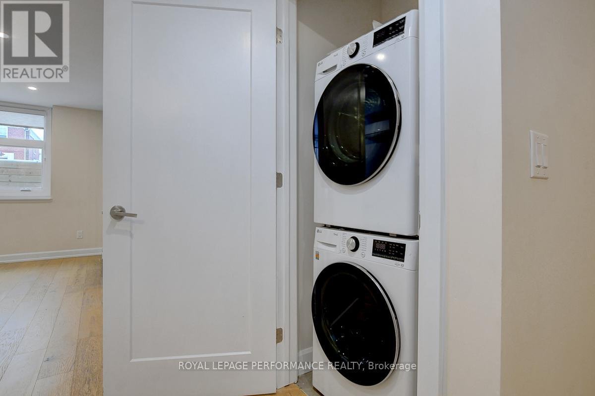 C - 417 TWEEDSMUIR AVENUE - Photo 12