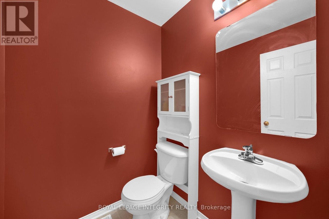 37 BARNSTONE DRIVE - Photo 4