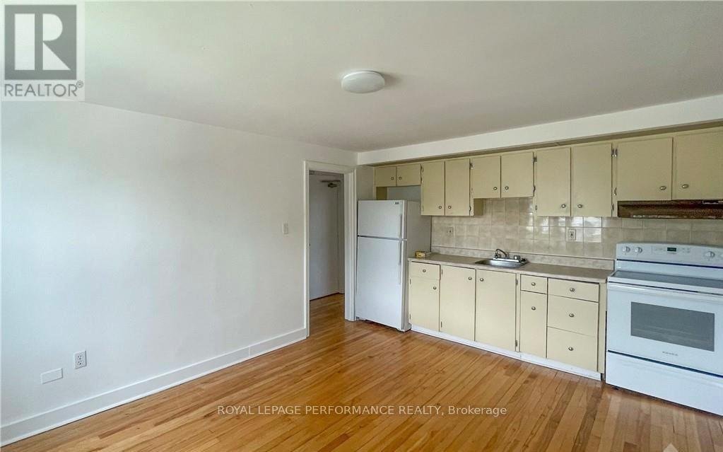 3 - 110 GLYNN AVENUE - Photo 5