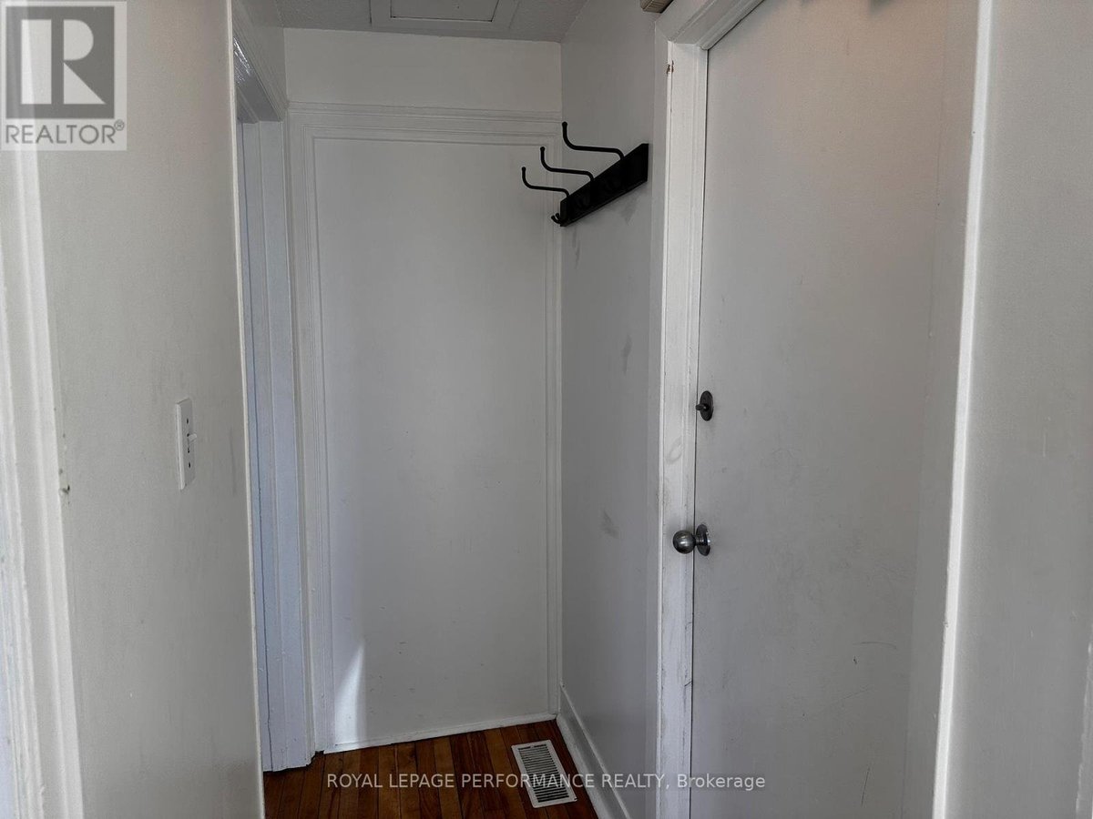 3 - 110 GLYNN AVENUE - Photo 9