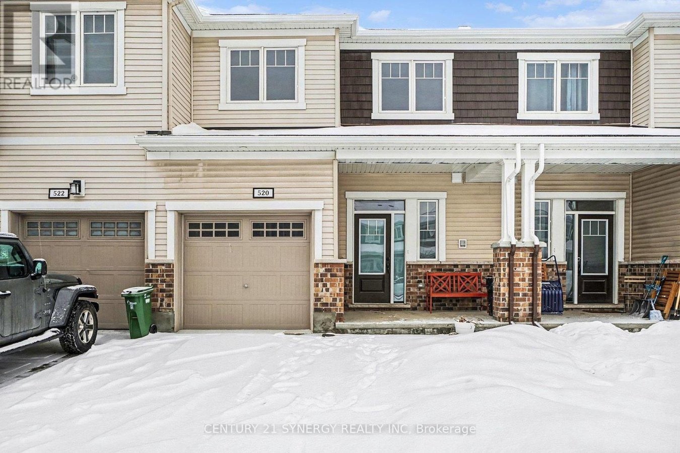 520 FLAGSTAFF DRIVE - Photo 2