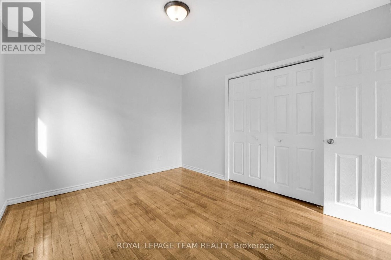 UPPER UNIT - 1666 EDGE HILL PLACE - Photo 12
