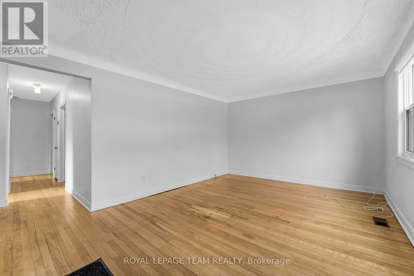 LOWER UNIT - 1666 EDGE HILL PLACE - Photo 3