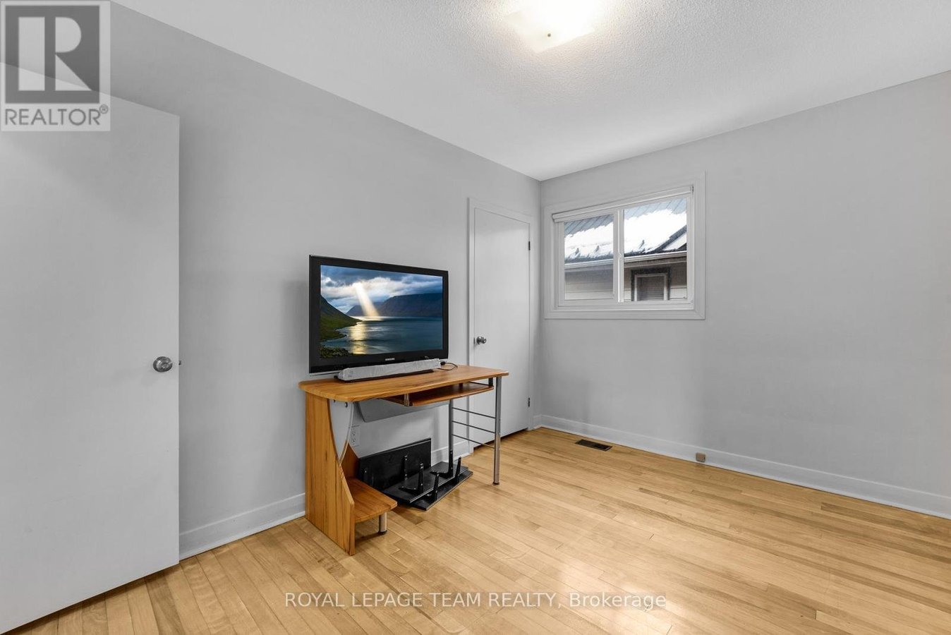 LOWER UNIT - 1666 EDGE HILL PLACE - Photo 12