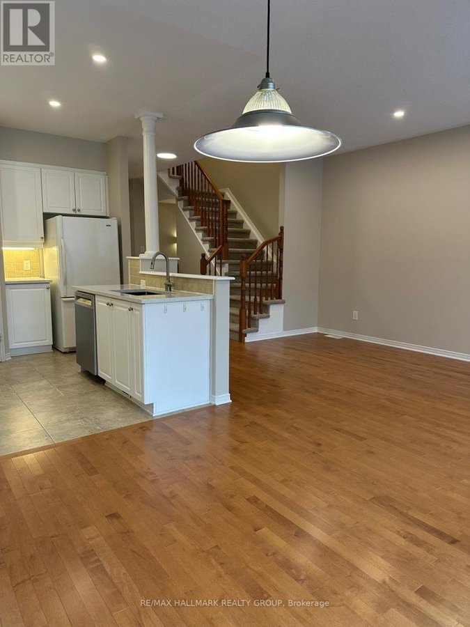 252 BADGELEY AVENUE - Photo 7