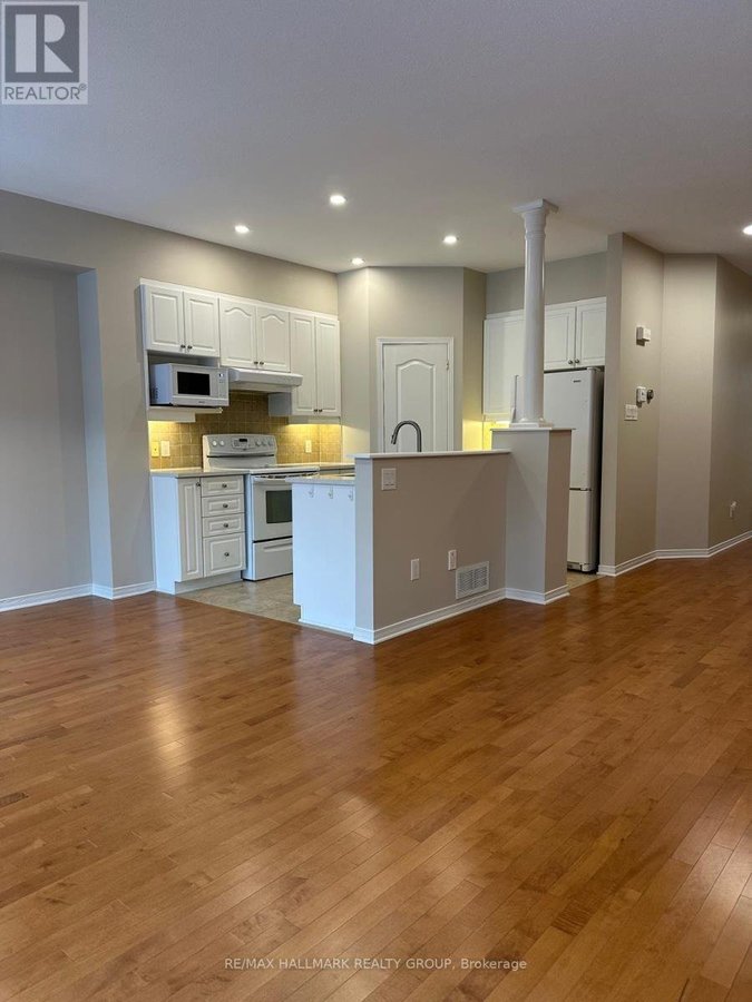 252 BADGELEY AVENUE - Photo 8