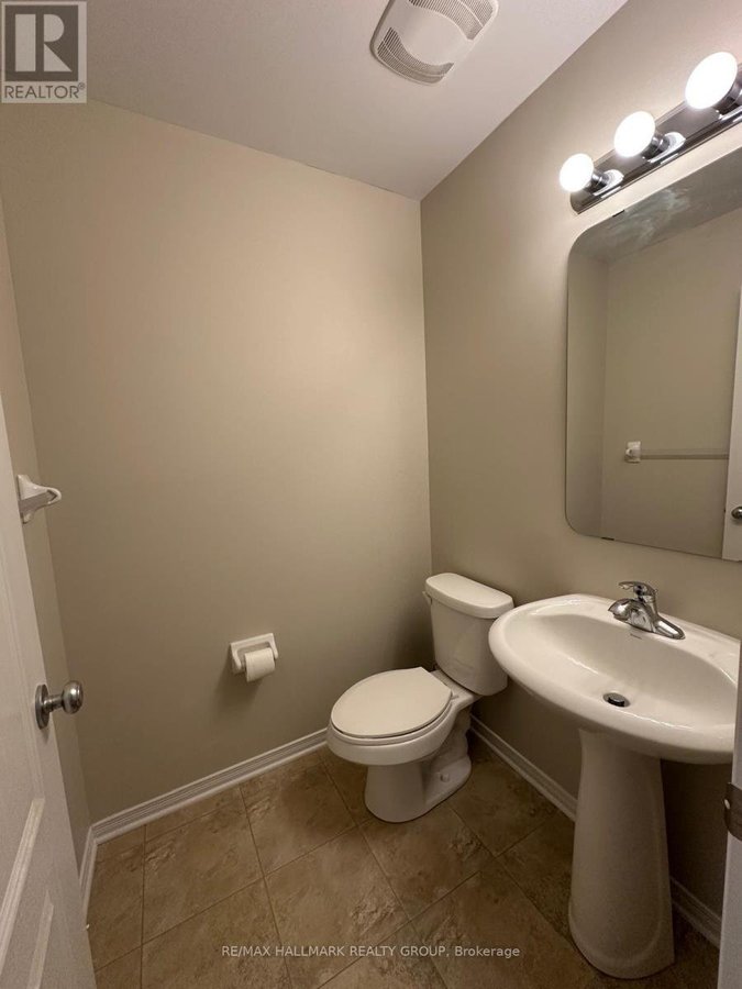 252 BADGELEY AVENUE - Photo 9