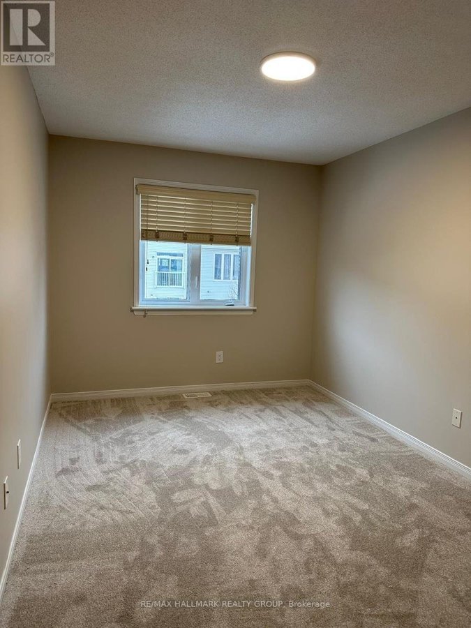 252 BADGELEY AVENUE - Photo 10