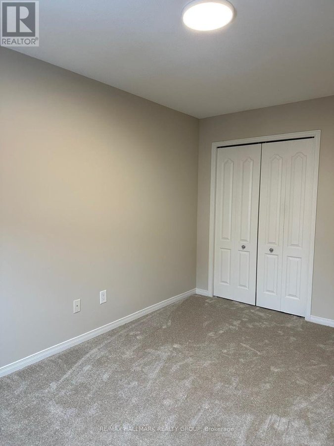 252 BADGELEY AVENUE - Photo 11