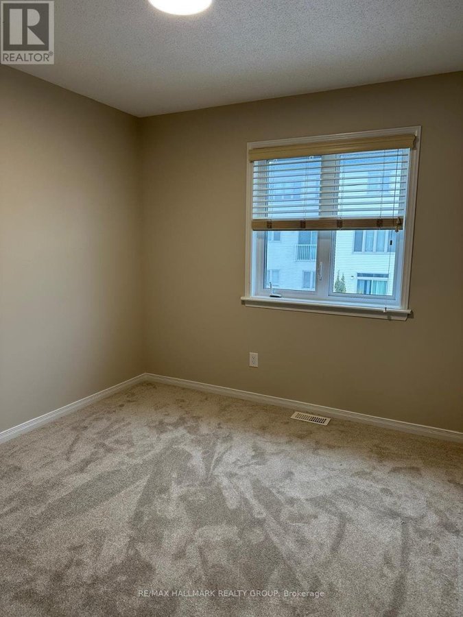 252 BADGELEY AVENUE - Photo 12
