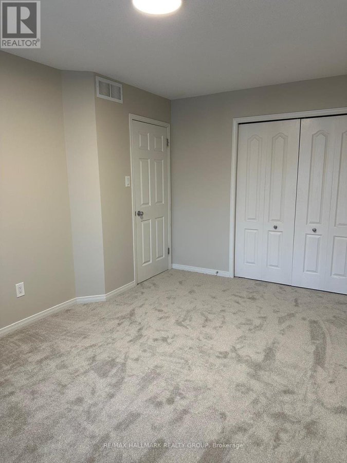 252 BADGELEY AVENUE - Photo 18