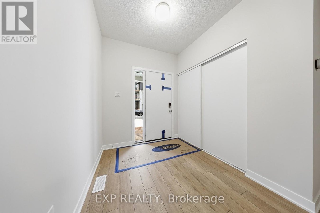 605 BEE POLLEN WAY - Photo 2
