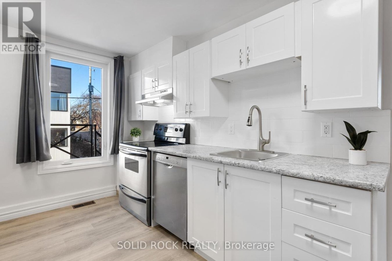 1 - 420 ARLINGTON AVENUE - Photo 6