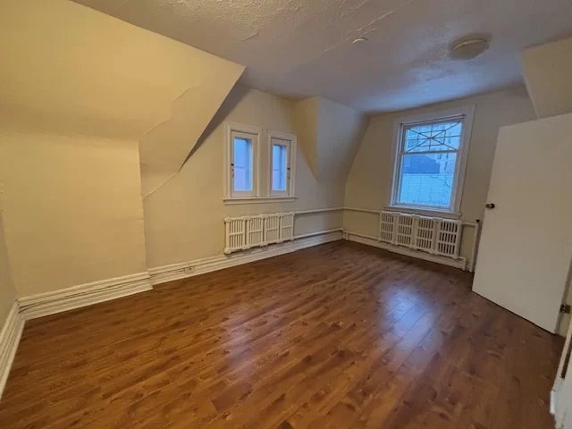 182 Lisgar Street - Photo 3