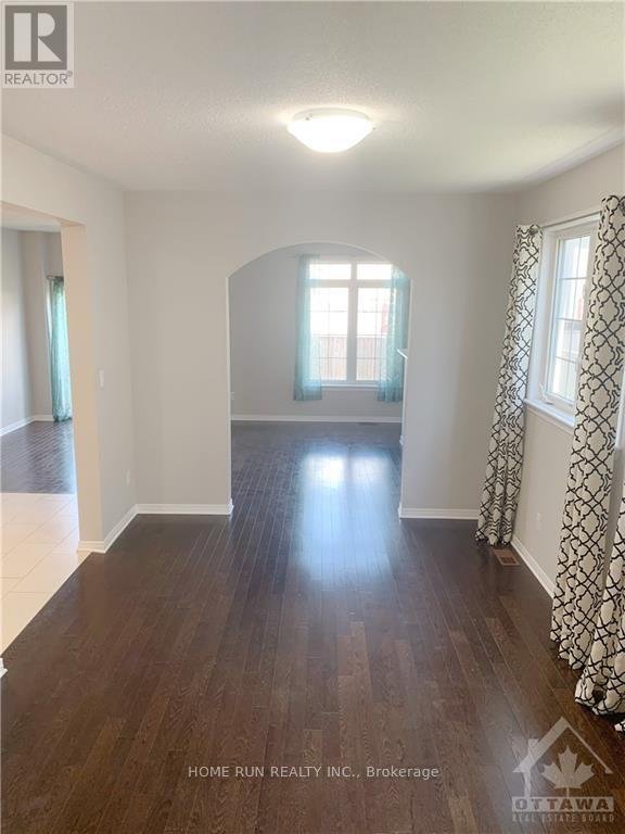 488 DUNDONALD DRIVE - Photo 5
