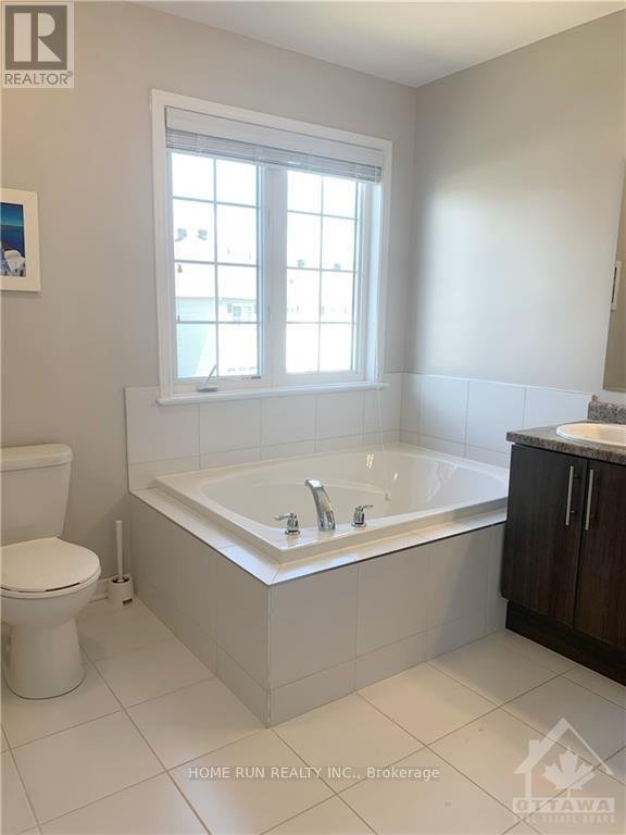 488 DUNDONALD DRIVE - Photo 15