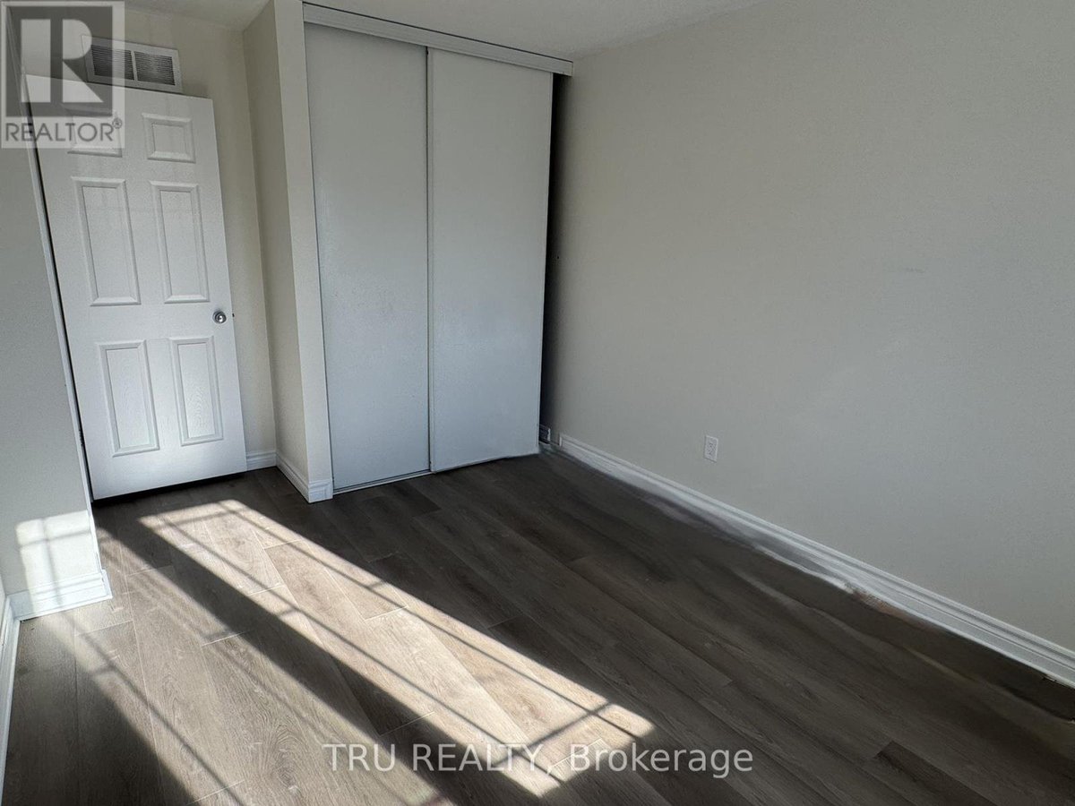 247 HUNTERBROOK STREET - Photo 11